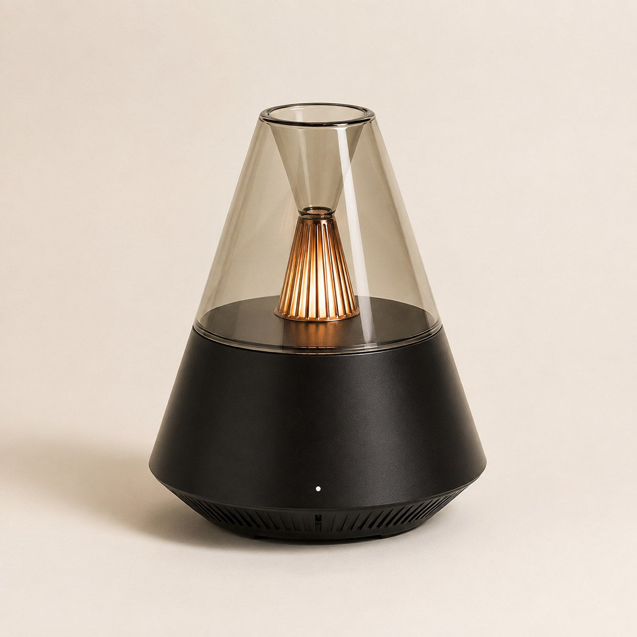 Diffuseur ultrasonique Brume de Solveine, socle noir mat et dôme effet verre