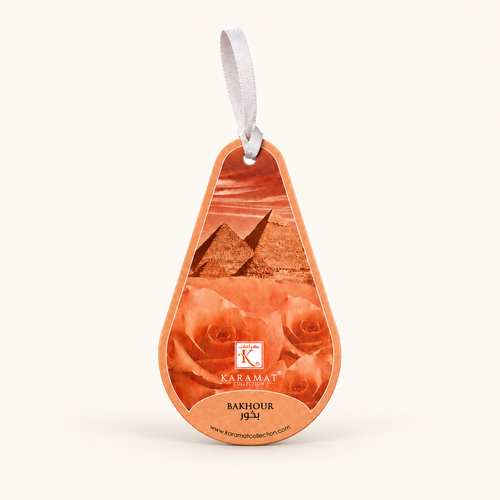 Bakhour Traditionnel pour Voiture — produit sur fond crème