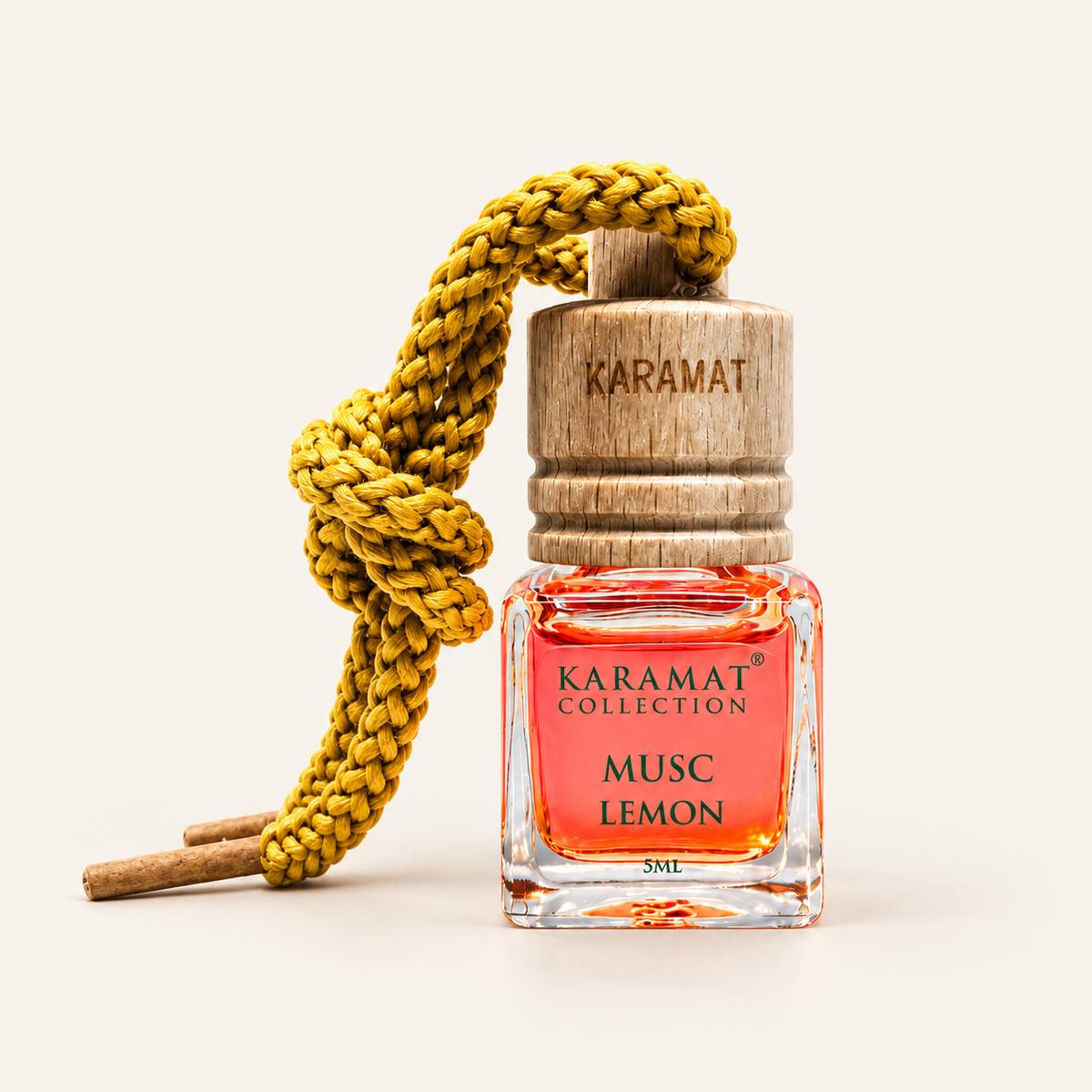 Lemon Musk 5 ml – Parfum Voiture — produit sur fond crème