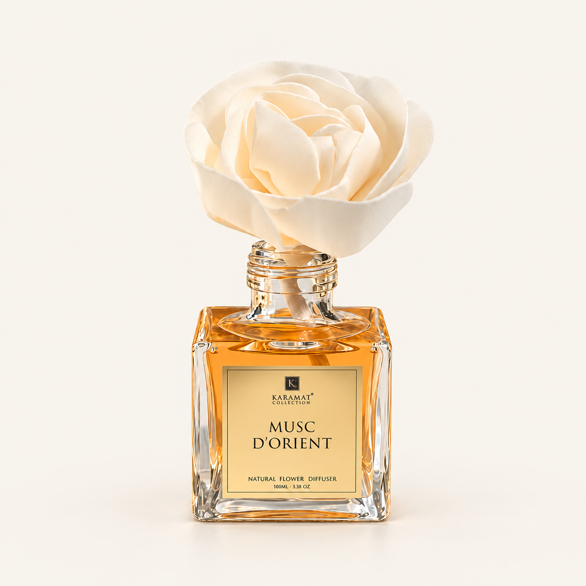 Diffuseur à fleur Musc d’Orient Karamat 100 ml, sur fond crème